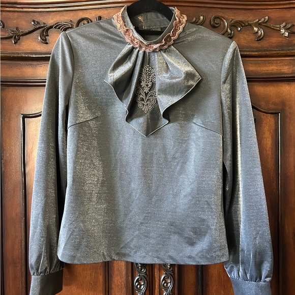 Red House Tops - Red House Vintage Style Gray blouse with laced scalloped collar.Size 38 (Sm.4/6)